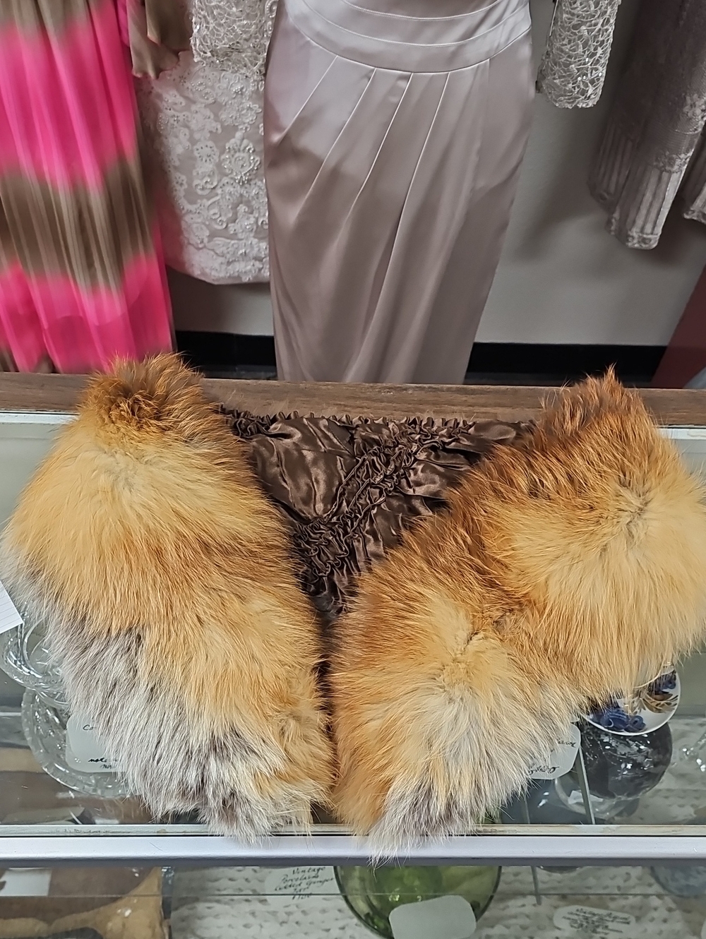 Plush Fox Fur Collar in Golden Brown